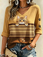Damen-T-Shirt mit versteckter Tabbykatze und Pfotenabdrucken, Color-Block-Print, mittellange Ärmel und V-Ausschnitt
