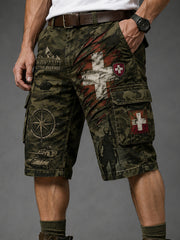 Herren-Shorts mit Cargotaschen und militärischem Camouflage-Print