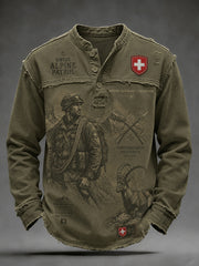 Herren-Longsleeve mit alpinem, militärinspiriertem Print