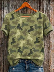 Damen-Dackel-Camo-Art-T-Shirt mit kurzen Ärmeln