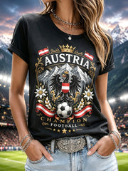 Frauen-Fußballspiel in Österreich – Jubel-Element-Kunstdruck-T-Shirt