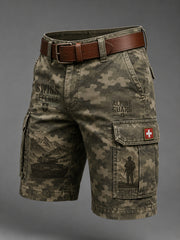 Herren-Cargo-Kurzhose mit militärischem Camouflage-Print