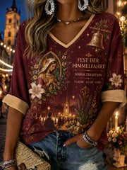 Damen-Top mit V-Ausschnitt und Druck im Mariä-Himmelfahrt-Stil