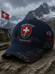 Herrenhut im Vintage-Stil mit militärinspiriertem Muster