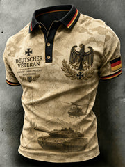 Herren-Poloshirt mit kurzen Ärmeln und vintage Militär-Print