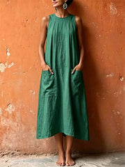 Maxikleid aus Leinen mit aufgesetzten Taschen und taillenbetonter Silhouette