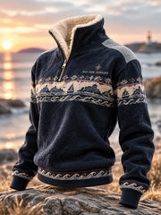 Lebender Pullover an der Küste der Frauen